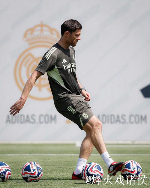 哈曼：皇马的问题不在于阿隆索，主教练的权威已被削弱